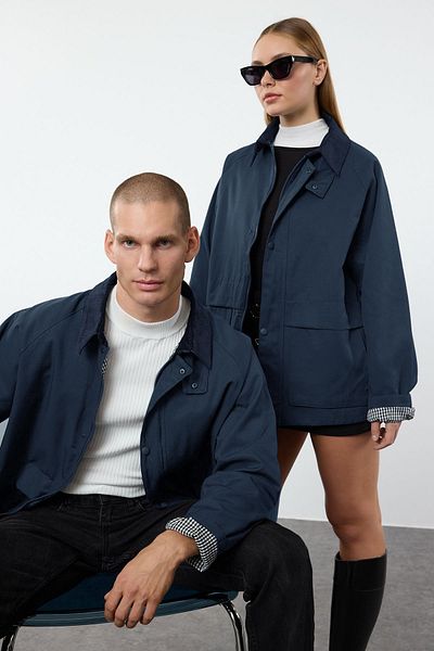 Trendyol Collection Navy Blue Regular Fit Velvet Collar Detailed Unisex Seasonal Coat Tmnaw25Mo00017