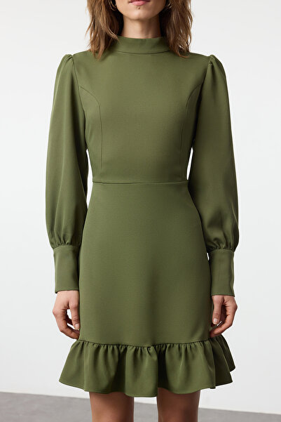 Trendyol Collection Minišaty s límečkem A-Line Gathered - Khaki Twoaw21El1816