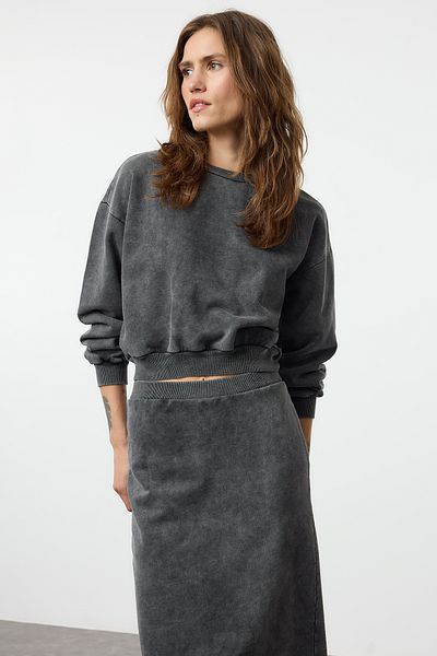 Trendyol Collection Szürke poplin részletes és mosható normál/normál szabású Midi kötött alsó-felső öltöny TWOAW25AU00082