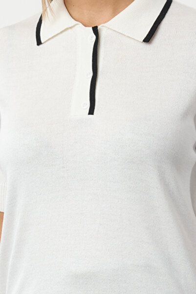 Trendyol Collection Ecru Premium pletená halenka - barevný blok, speciální příze Twoaw25Bz00003