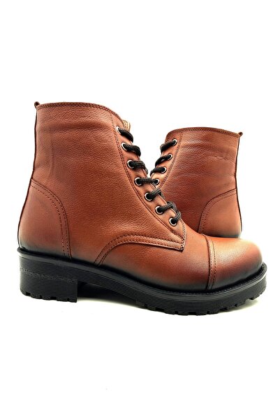 AYMODA AYAKKABI 5002 MODA HAKİKİ DERİ KISA FERMARLI BAĞCIKLI KADIN POSTAL BOT