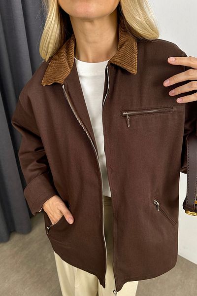Sue Store Jachetă oversize din gabardină cu guler de catifea maro închis