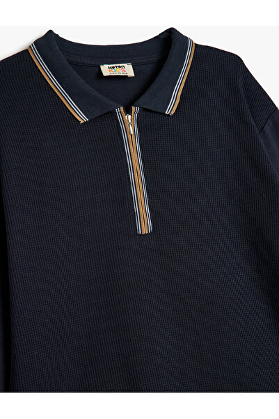 Koton Bavlněné polo tričko s dlouhým rukávem, polovičním zipem a proužkovým detailem