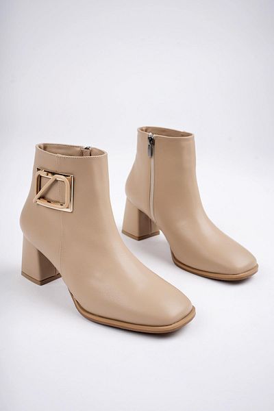 MUGGO Ruzic Guaranteed Blunt Toe Buckle Detailed Zippered Women's Boots