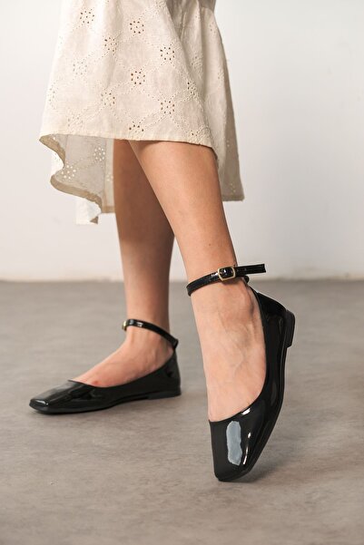 MODAADAM Жіночі туфлі Moli Babet - чорні-руган