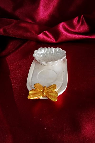 Uğur Böceği Ticaret Butterfly Coffee Presentation Bowl and Oyster Turkish Delight Bowl