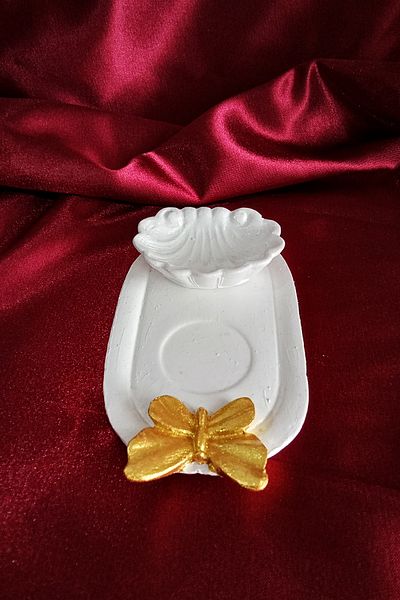 Uğur Böceği Ticaret Butterfly Coffee Presentation Bowl and Oyster Turkish Delight Bowl