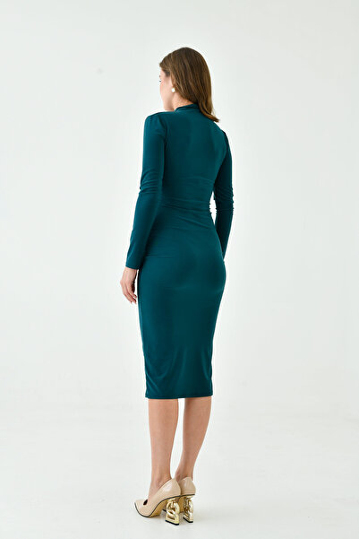 bayansepeti Smaragdově zelené midi tužkové šaty – pružná písčitá látka, stojáček, dlouhý rukáv 10941