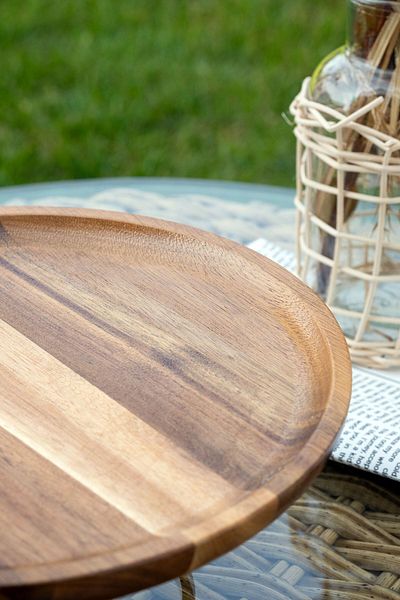 La Casa Art 25 cm Wooden Serving Plate with Metal Legs - Tableware and Kitchen Decoration