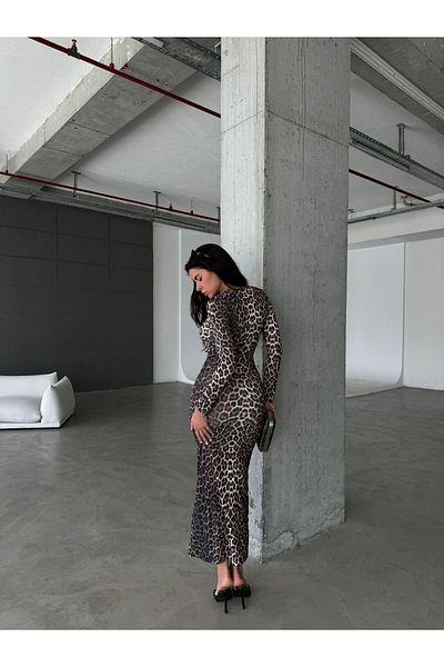 ZF BUTİK Lange Ärmel, Midi-Größe, Leopardenkleid