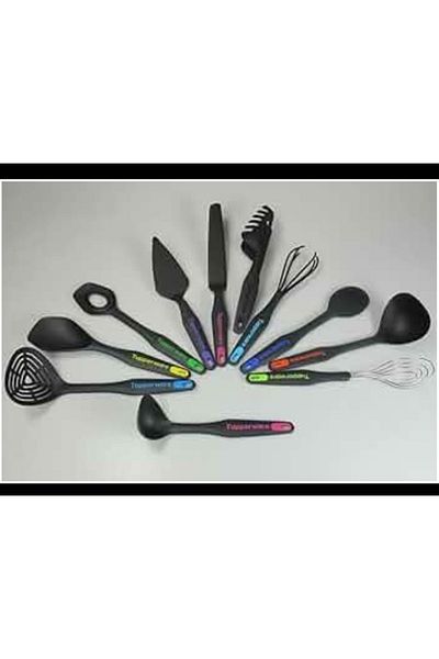Tupperware 11 Piece Spoon Nutrition Set.