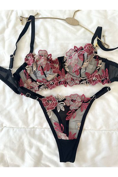 Feruzdesign Hestia Black Underwire Bralet Set