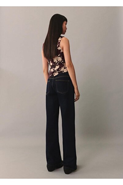 MANGO Woman Gemusterte Bluse mit Perkingskragen