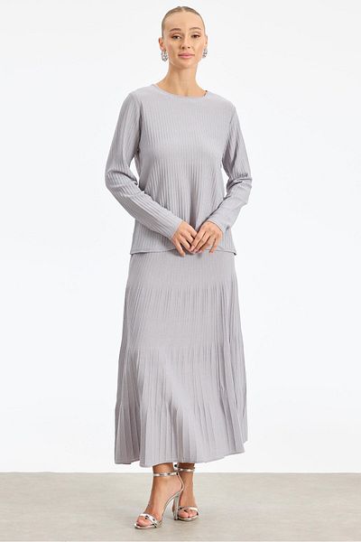 Tığ Triko Gray Rayon Set - Glittered Skirt