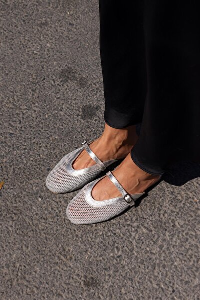 carweza Genuine Leather Nezz Slippers - Silver Lame Mesh