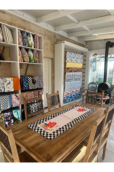 Karam Home Siyah Dama Desenli Dijital Baskılı Runner