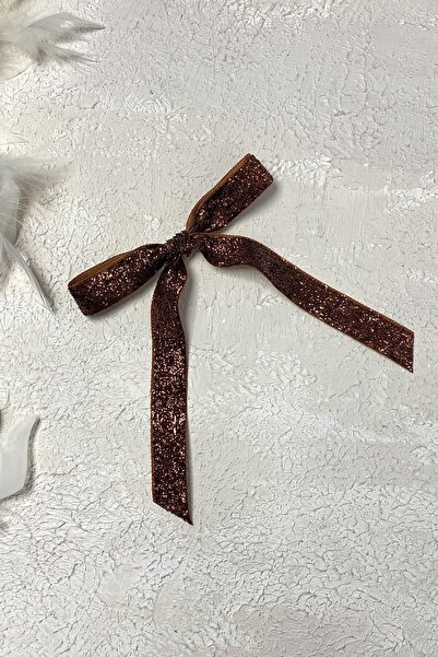 Limelia Блестяща кадифена щипка за коса с панделка