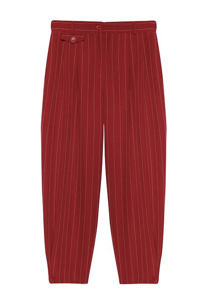 Quzu Pantaloni cu pliuri burgundy - Detaliu linie