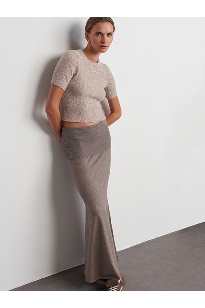 Dilvin 80114 Model Mink Knitwear Skirt - Ribbed Waist and Flowy