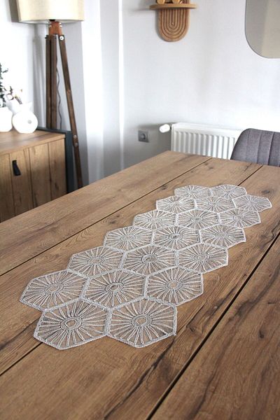DDHOME Cursă de masă cu șnur din dantelă - Husă Fiskos 100x35 cm 1004-HEXAGONAL