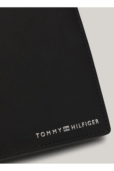 Tommy Hilfiger Černá pánská peněženka Th Casual Cc and Coin