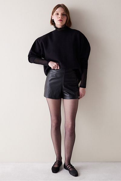 Penti Schwarze Mini-Ledershorts