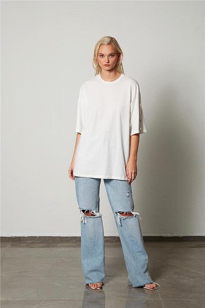 Avrile Ecru Women's Oversize T-Shirt - Snap Detailed Sleeves