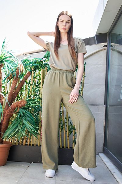 Jument High Waist and Side Pocket Linen Khaki Trousers - Wide Leg