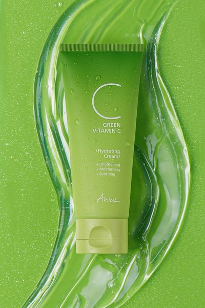 Ariul Green Vitamin C Face Cream 100 ml | Humidifier, Tone Equalizer | 5 Ceramides, 8 Hyaluronic Acids