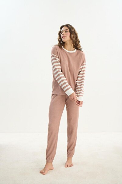 Sevim Kadın Uzun Kol Triko Gül Kurusu Pijama Takım C9T5N1O61