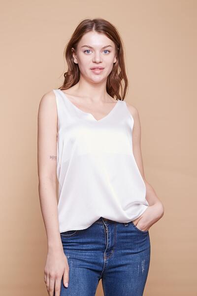 Jument Σατέν ύφασμα μπροστά και πίσω με λαιμόκοψη σε σχήμα V, αμάνικο στο εσωτερικό του σακάκι, κομψή μπλούζα-κρέμα