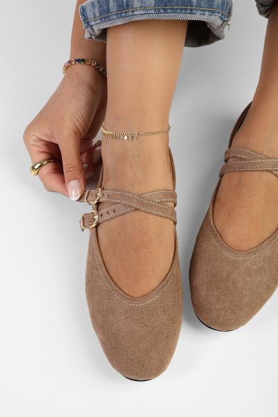 Shoeberry Fiesty Damen-Ballerinas aus Nerz-Wildleder mit doppeltem Riemen