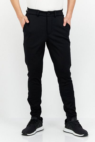 Lyle & Scott Men Regular Fit Solid Straight Leg Pants, Black