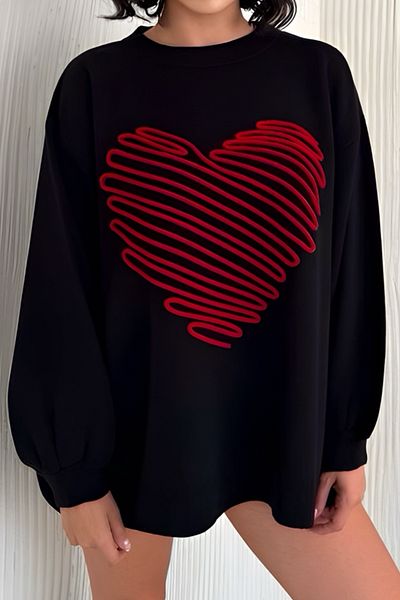 Ded COLLECTION Pulover confortabil supradimensionat pentru femei, cu decolteu rotund brodat cu inimă roșie