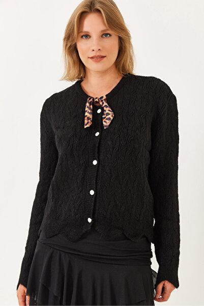 SHADE Kadın Saç Örgülü Fular Detaylı Düğmeli Hırka TH