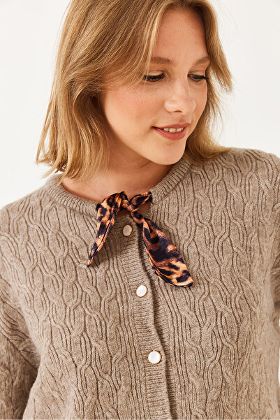 Bianco Lucci Women's Hair Braided Scarf Detailed Buttoned Cardigan Th 241026 60251873