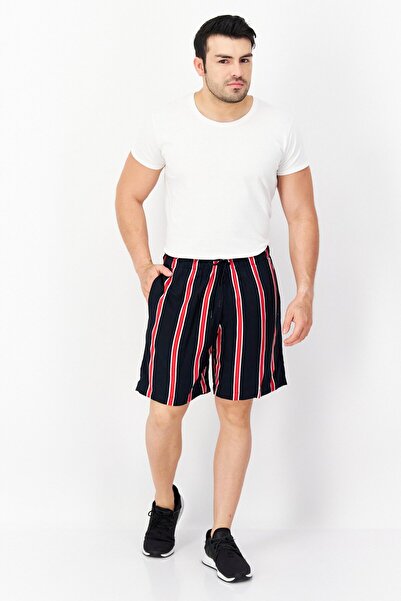 Perry Ellis Men Stripe Basic Shorts, Multicolor
