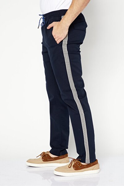 Michael Kors Men Regular Fit Solid Basic Pants, Blue