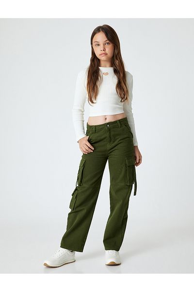 Koton Basic Crop T-Shirt with Heart Window Detail - Long Sleeve, Crew Neck