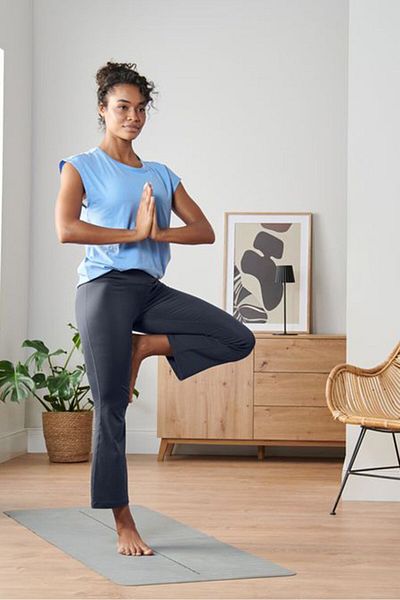 Tchibo Women Sportwear Fit Training Leggings, Dark Grey