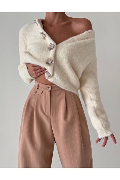 My Blog Cardigan moale cu nasturi florali Ecru Flora-4349