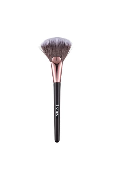 Flormar Fan Tip Flat Illuminator Brush - Fan Brush - 011 -8690604597765