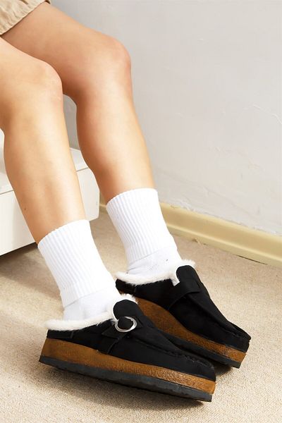 ShoeTek Zaria شبشب نسائي فروي أسود من جلد الغزال