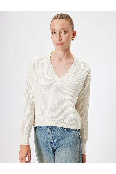 Koton Long SleeVe V-neck Knitwear Sweater - Textured