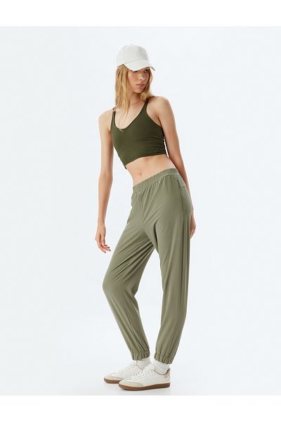 Koton Άνετο Parachute Fabric Jogger Sweatpants - Ελαστική μέση και λεπτομέρεια τσέπης