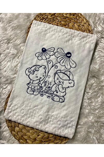 Petite Ponpon Baby Colorful Teddy Bear Embroidered Textured Baby Blanket