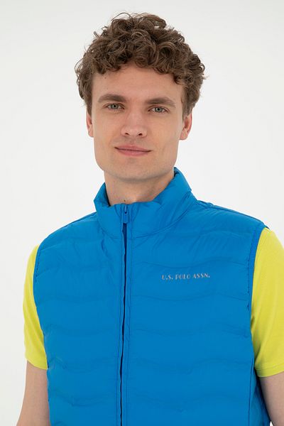 U.S. Polo Assn. Men's Saks Vest 50280831 -Vr045