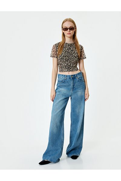 Koton Chiffonbluse mit Leopardenmuster – kurze Ärmel, Kordelzug, Rundhalsausschnitt
