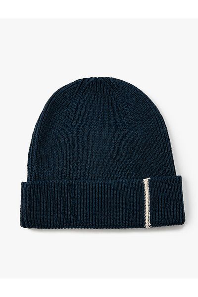 Koton Einfache gestrickte Baskenmütze mit Faltendetail und Streifenmuster