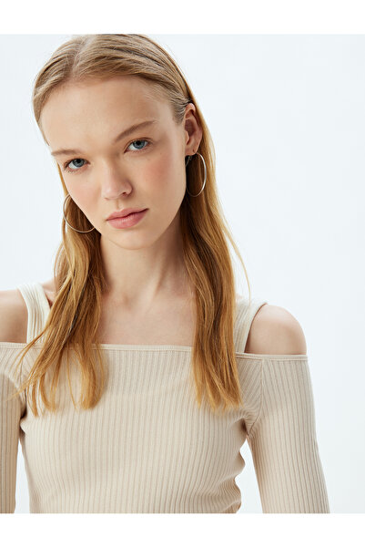 Koton Color Blocked Long Sleeve Crop T-shirt - Thick Strap Boat Neck